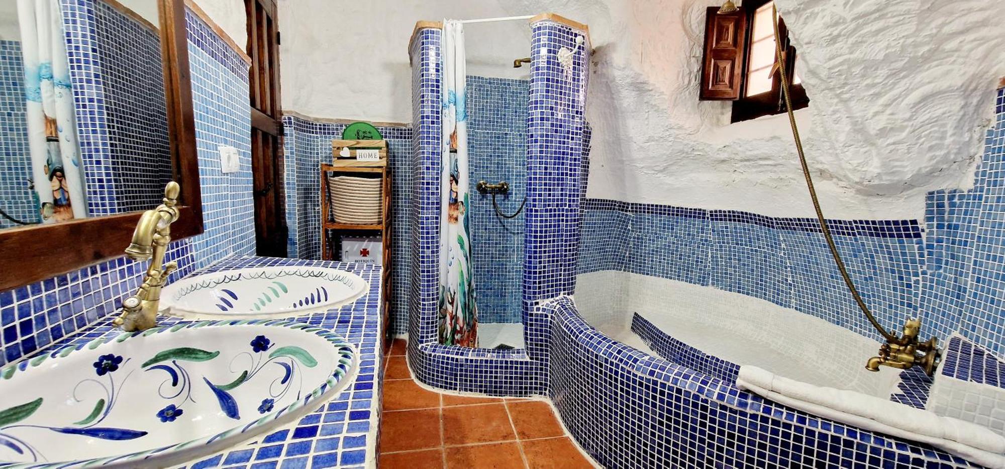 Casa Cueva Cascamorras "Capricho Andaluz" Μπάθα Εξωτερικό φωτογραφία