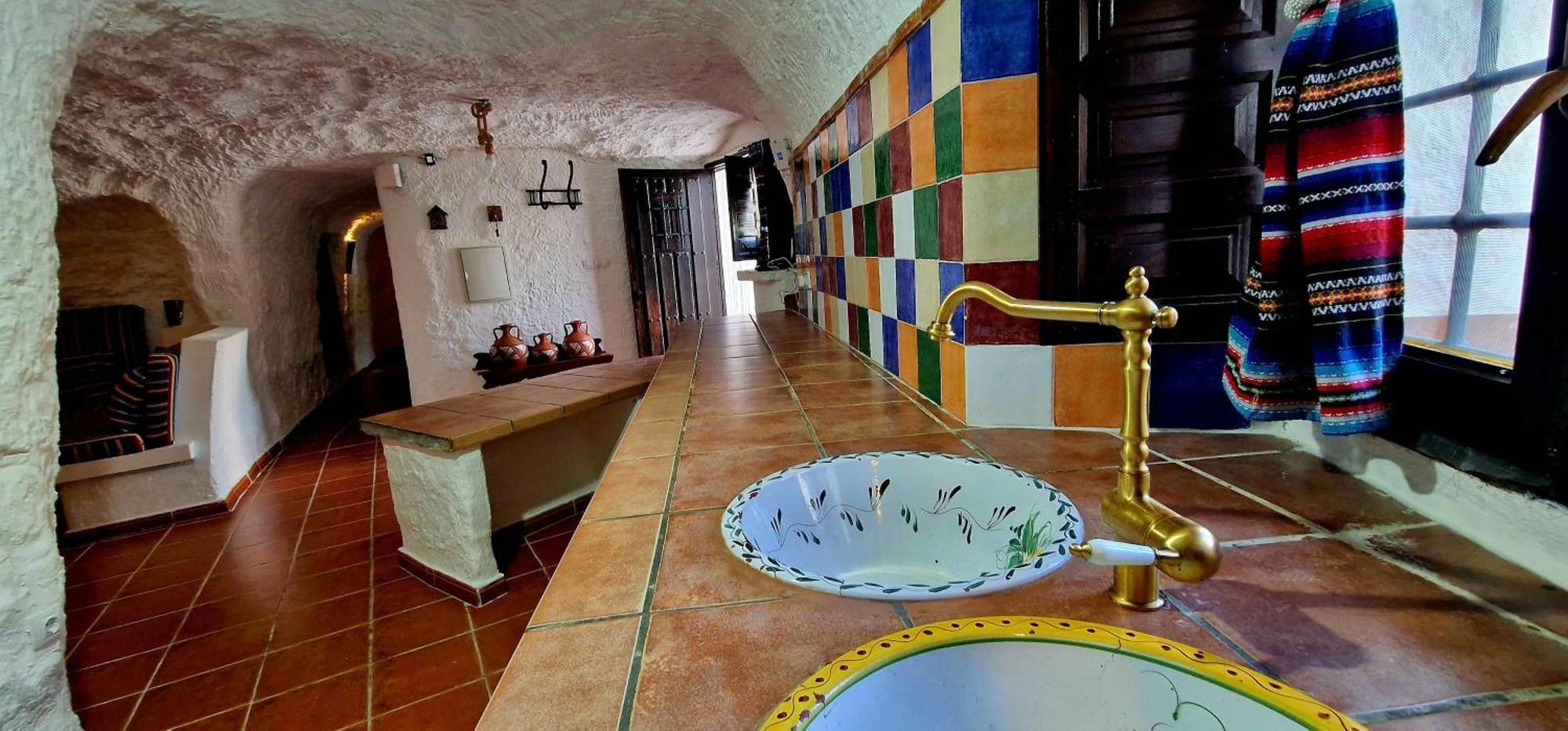 Casa Cueva Cascamorras "Capricho Andaluz" Μπάθα Εξωτερικό φωτογραφία